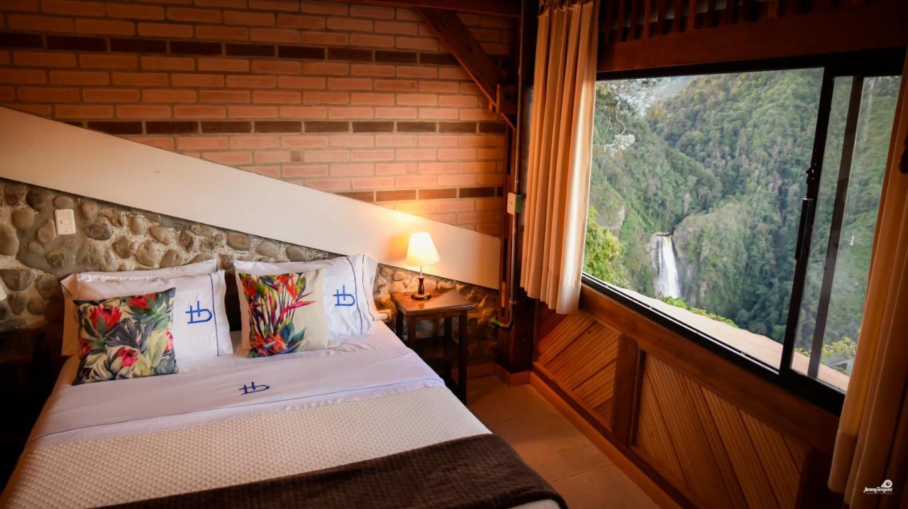 Ecohotel Bordones Isnos Exterior photo